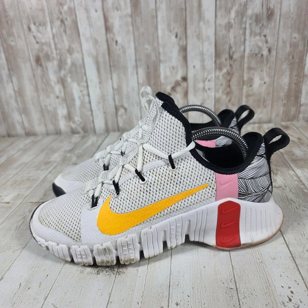Nike Free Metcon 3 Womens Training Shoes White Yellow CJ6314-181 Womens 9.5